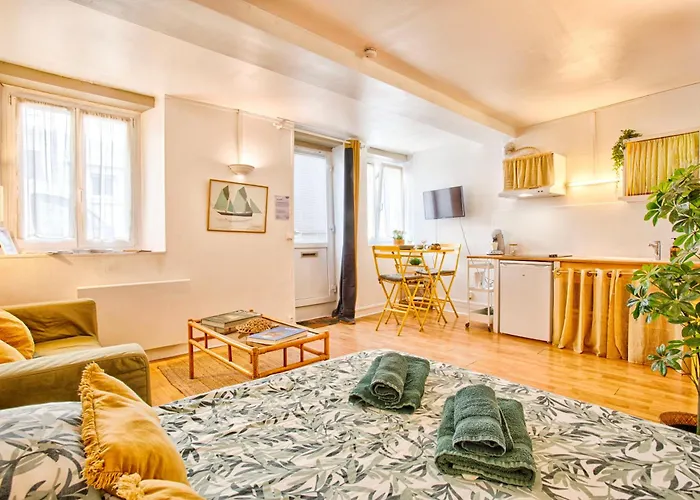 Haven - Joli - Centre De Apartament *